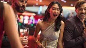Antarmuka aplikasi ace99play menampilkan menu utama dengan kategori permainan dan opsi pembayaran